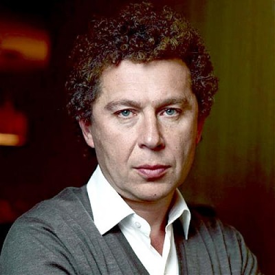 Александр Мамут