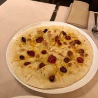 Фокачча с помидорами