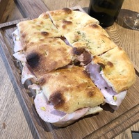 Фокачча с мортаделлой