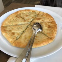 Лепешка с сыром и травами