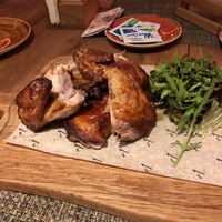 Цыпленок в роти-гриле