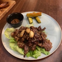 Мраморная говядина кальби на гриле в стиле Yakiniku