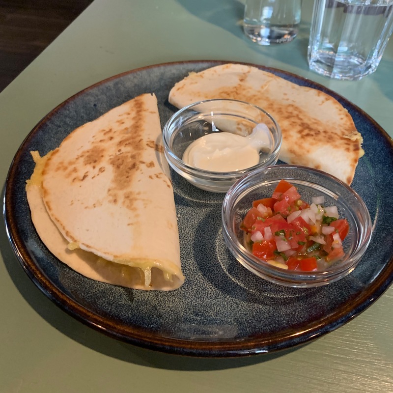 Quesadilla Chicharron