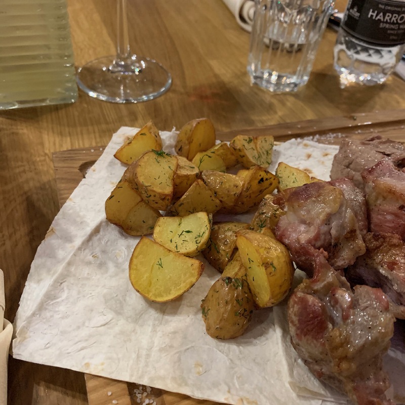 Бейби картофель с укропом