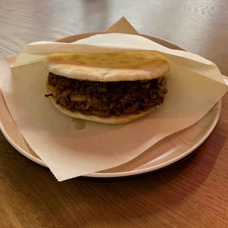 Лепешка с говядиной