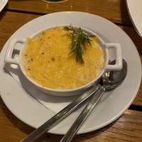Жюльен с крабом