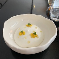 Кокосовый мусс с лимонным курдом