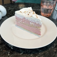 Малиновый мусс - в меню 420 руб.