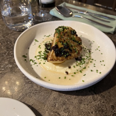 Запеченная цветная капуста с датским соусом