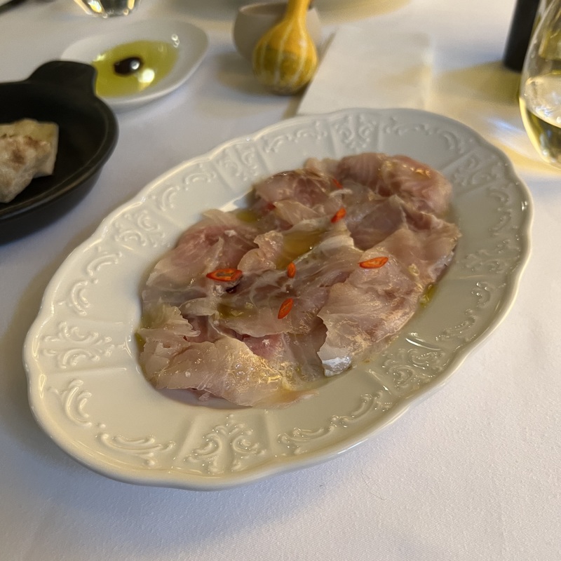Crudo di Branzino (крудо из сибаса)