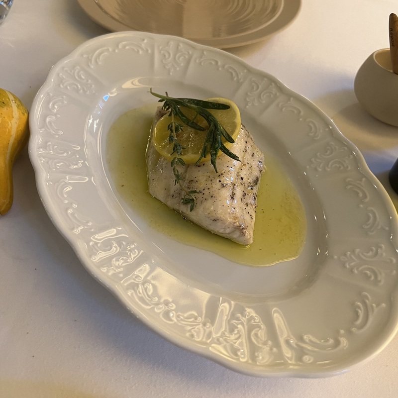 Filetto di Branzino al Limone (филе сибаса в лимонном соусе)