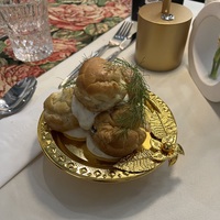 Пончики с камчатским крабом