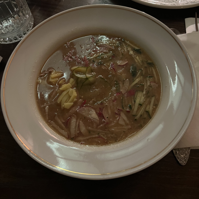 Окрошка с пастрами