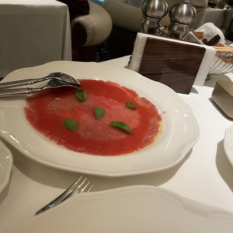 Крудо: тунец аками