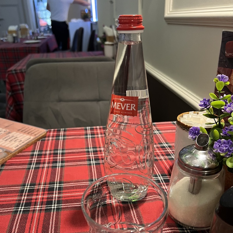 Вода Mever 0.5 б/г