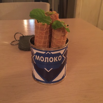 Вафельные трубочки со сгущенкой