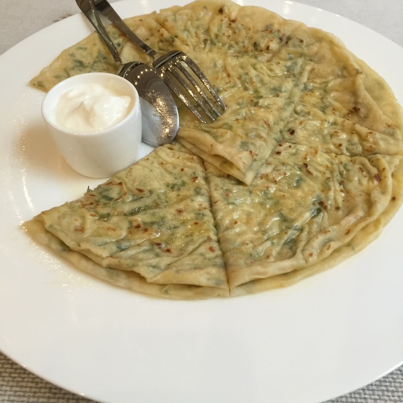 Хычины с творогом и зеленью