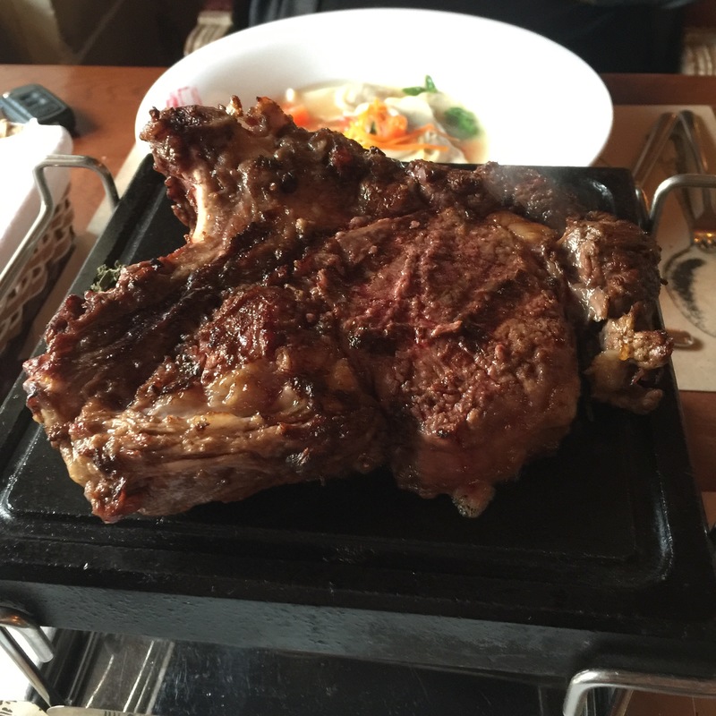 Le cote de boeuf на камне