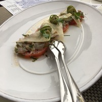 Севиче из дорадо с томатами