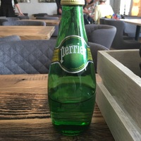 Вода Perrier 0.33