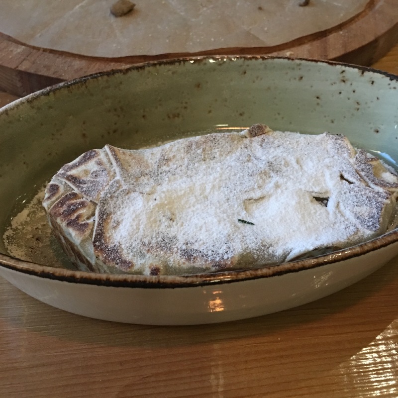 Кок-самса с яблоками