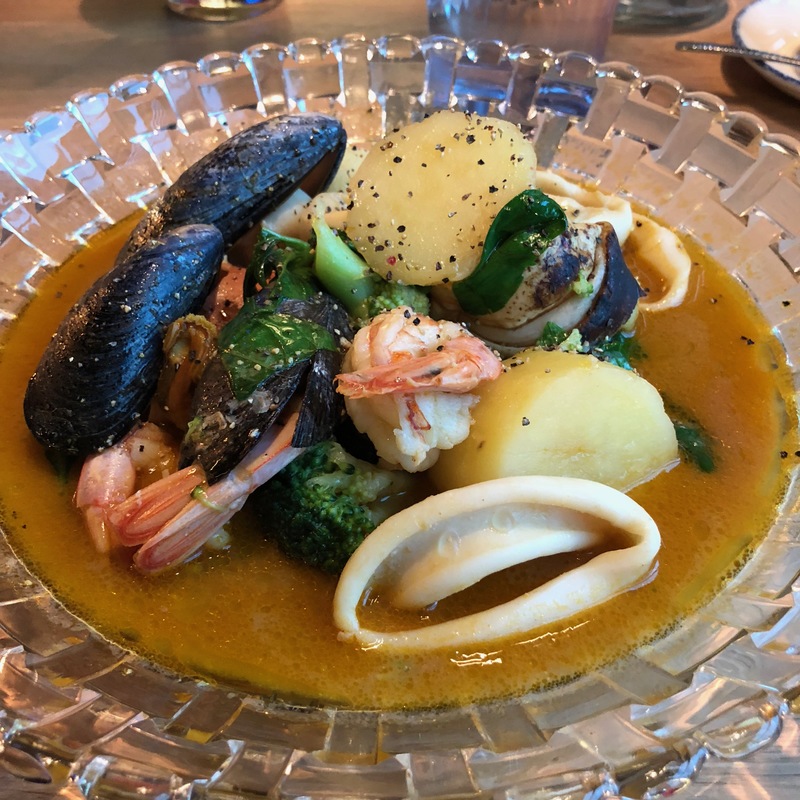 Рагу с крабом и морепродуктами