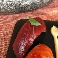 Суши – тунец аками