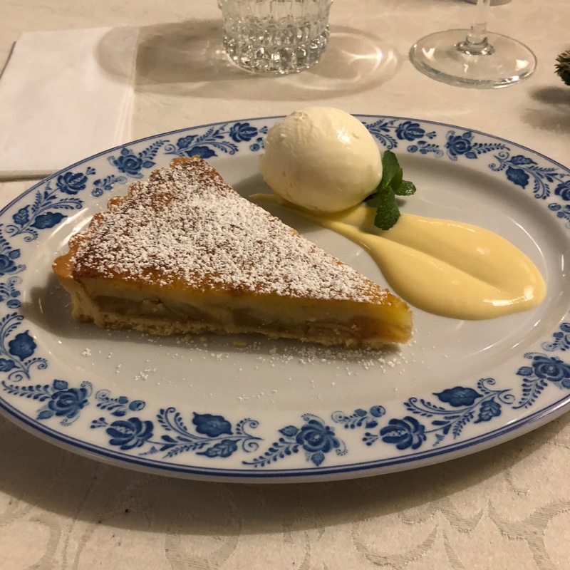 Яблочный пирог