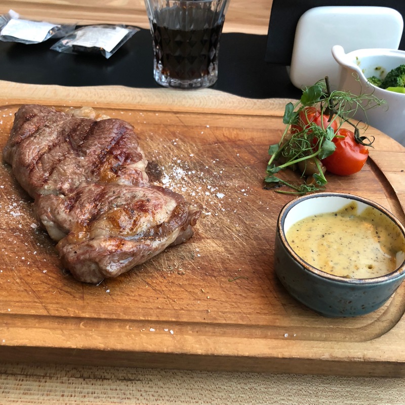 Стейк «Нью-Йорк» от Prime Beef