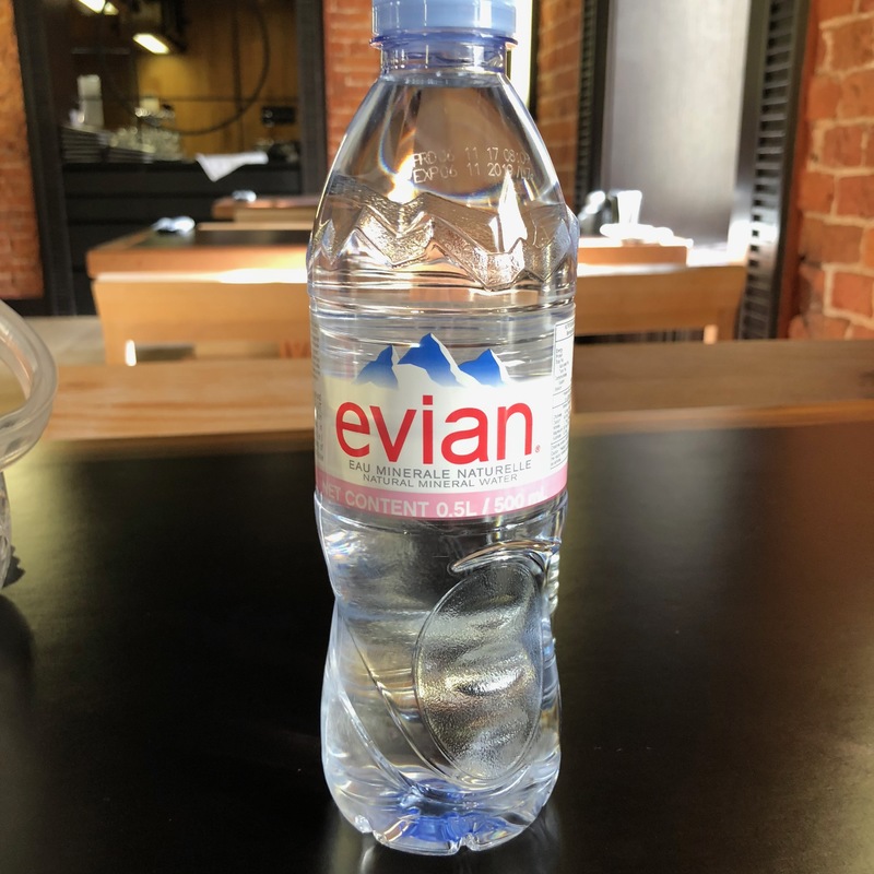 Вода Evian 0.5 (пластик)