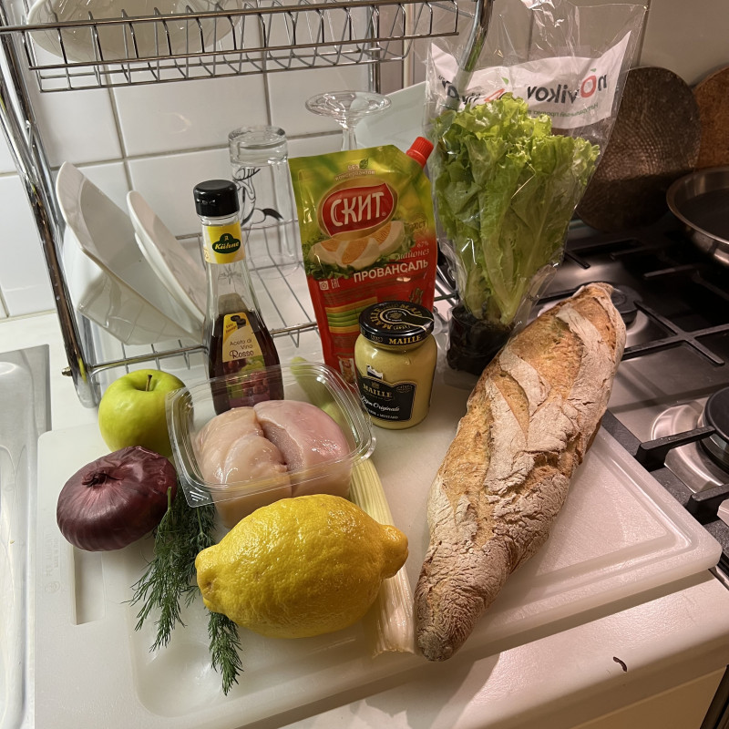 Сэндвич с куриным салатом