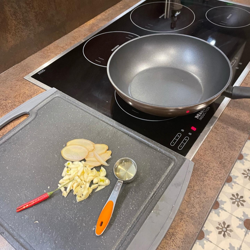Цыпленок три чашки