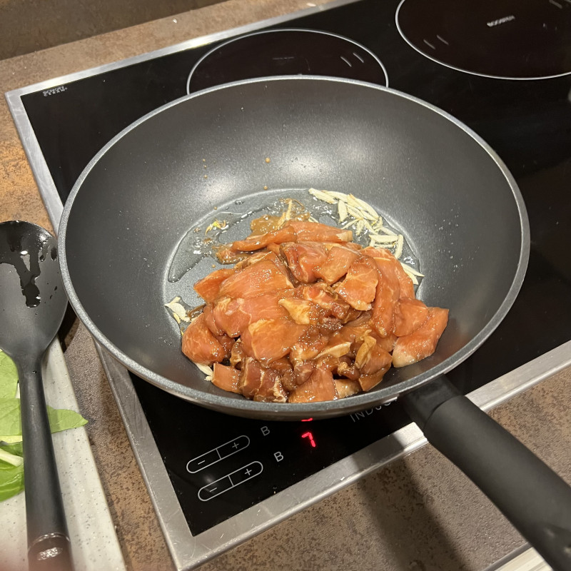 Лапша со свининой