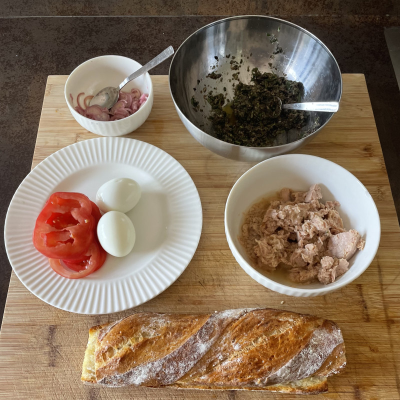 Pan bagnat (Пан банья)