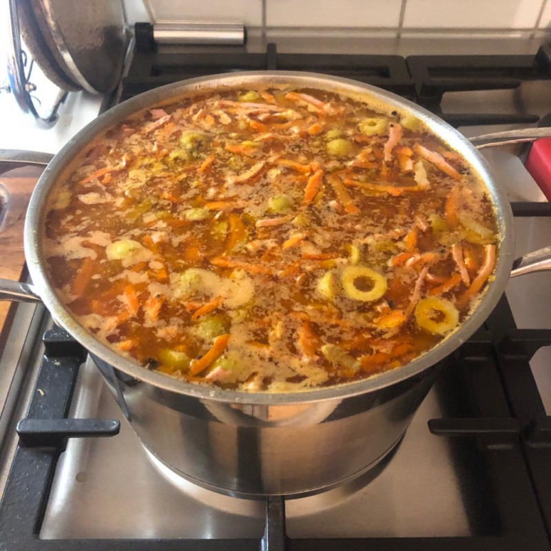 Солянка мясная
